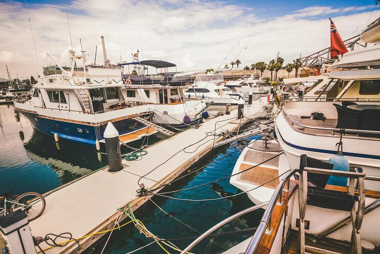 Motor Yacht Boatel Hotel Barcelona 0*,  Spanien