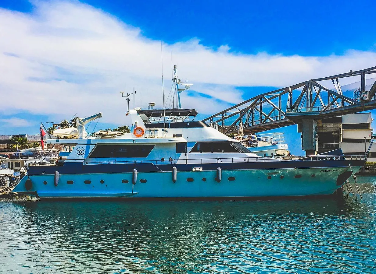 Motor Yacht Boatel Hotel Barcelona