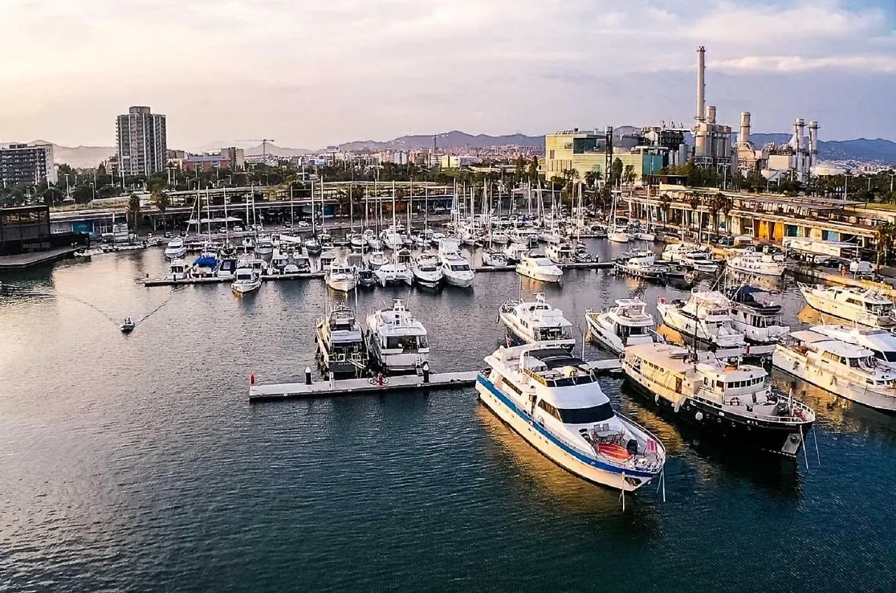 Motor Yacht Boatel Hotel Barcelona Bådhotel